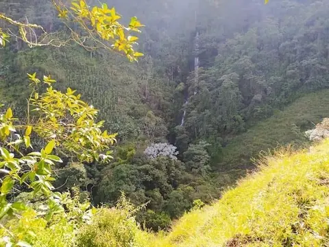 Chorro Blanco Waterfall